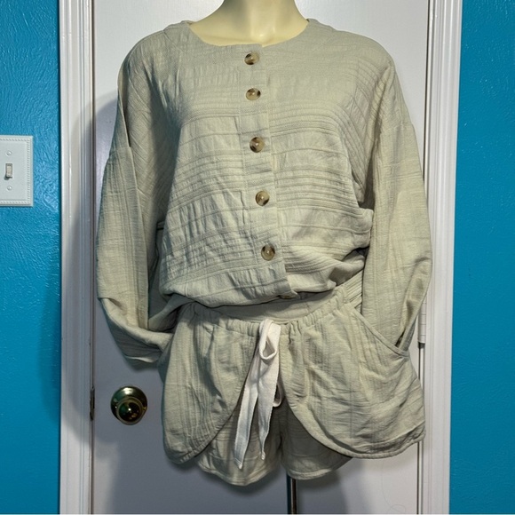 FREE PEOPLE Pippa Short Set 100% cotton Boxy Top & Shorts w/ wrap closure XS NWT - Picture 1 of 16